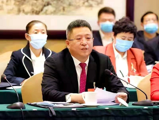 全國人大代表、吉林白城市市長李明偉：打造碳匯白城擘畫“一城三區”發展的美好願景(图1)