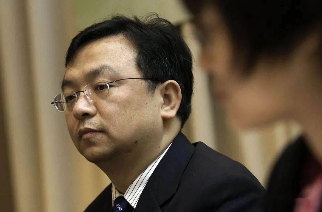【机器人频道｜封神榜】比亚迪王传福从负债250万到身价350亿凭啥？(图3)