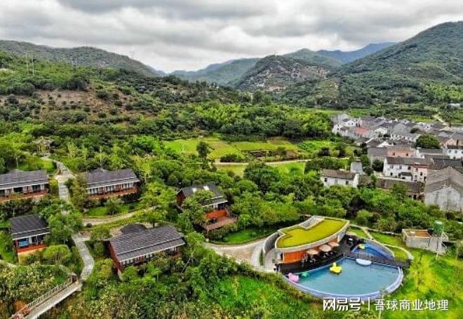 让全国人民来钓鱼！民宿上千住一晚：谁说我们的空心村只能等死？(图7)