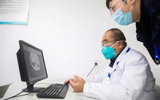 为做实验吸煤气？做慈善做到“破产”？这些正能量狠人我服！(图12)