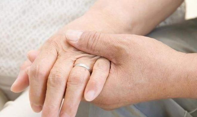 俗语“娶妻先看口嫁夫先看手”是啥意思？看口和手有啥讲究？(图2)